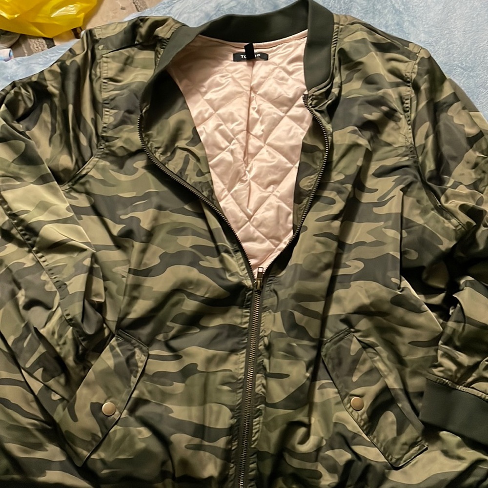 Torrid camo bomber jacket
